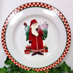 Sakura. Christmas Santa Decorative Plate. Vintage Santa. EUC